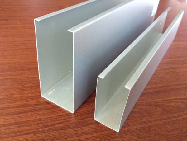 1588733322117115.jpg 木紋鋁方通11.jpg